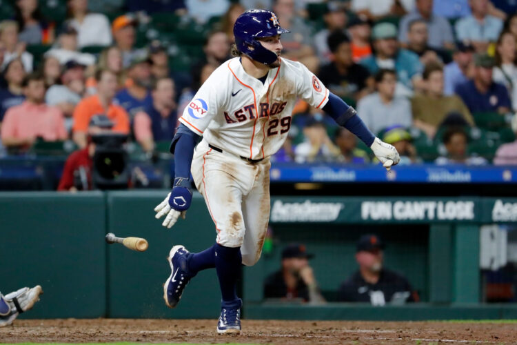 Raynel Delgado drives in 2 in the eighth as the Astros beat the Tigers